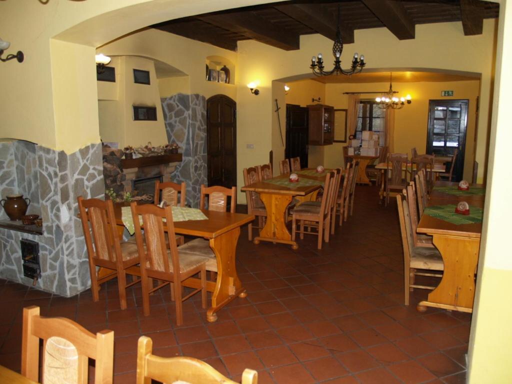 Penzion Gutska Krcma Trinec Εξωτερικό φωτογραφία
